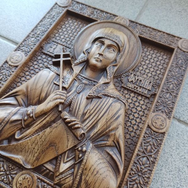 Дерев'яна різьблена Ікона "Св. мучениця Фотинія" 02119 фото